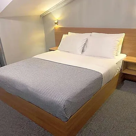 Hotel Rosse *